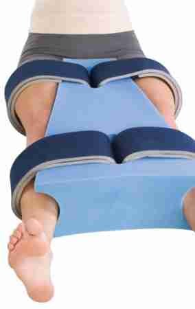 DonJoy® Hip Abduction Pillow - Jeritek LLC